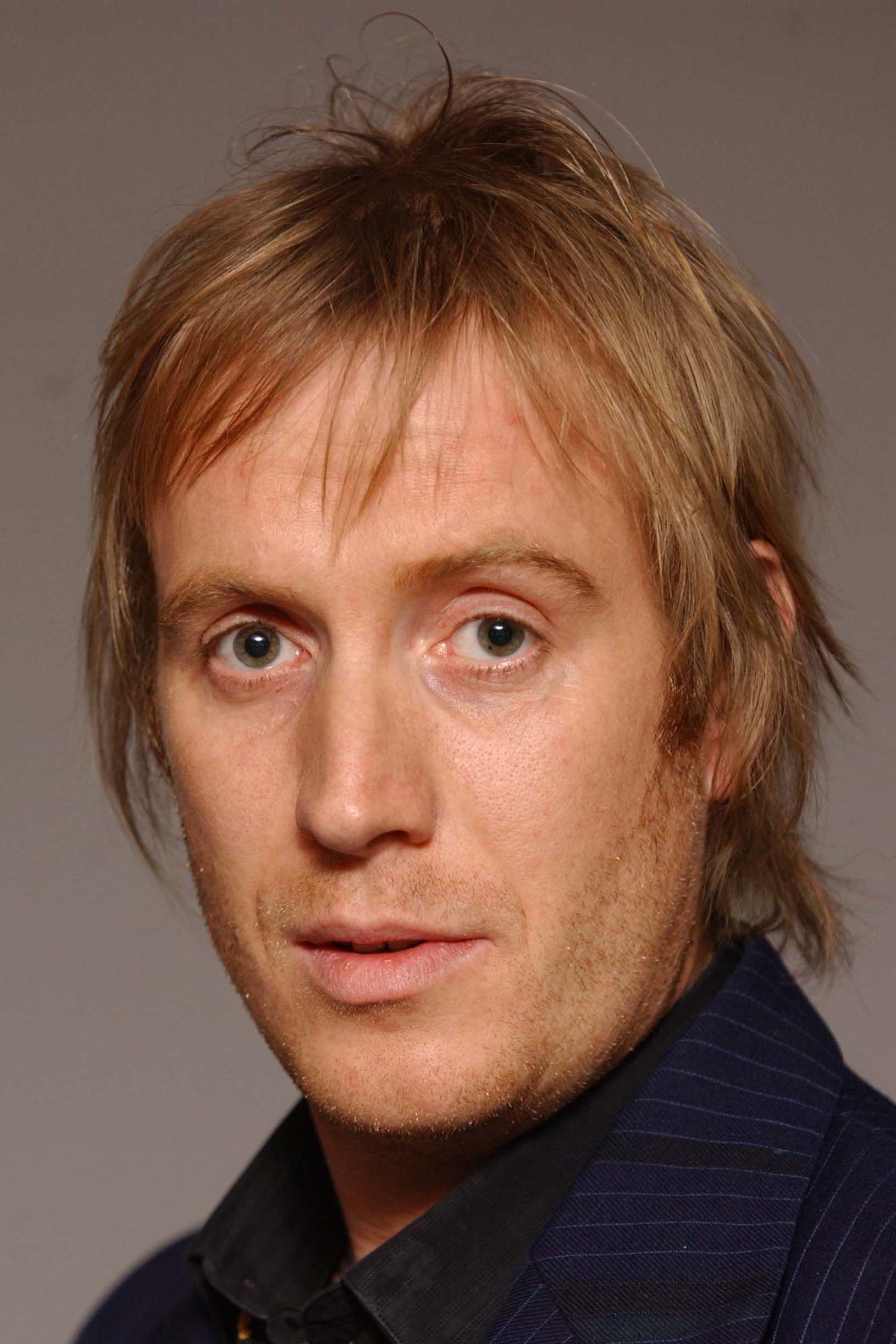 Rhys Ifans Profile Photo