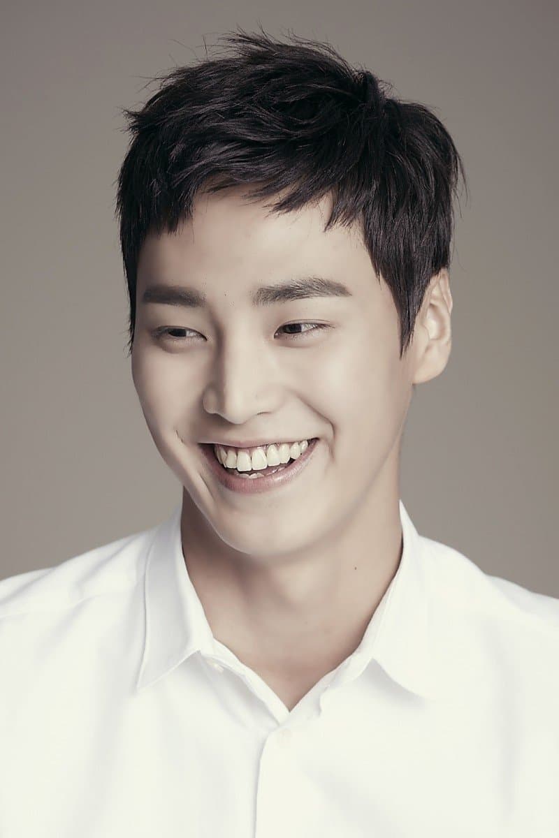 Lee Tae-hwan Profile Photo