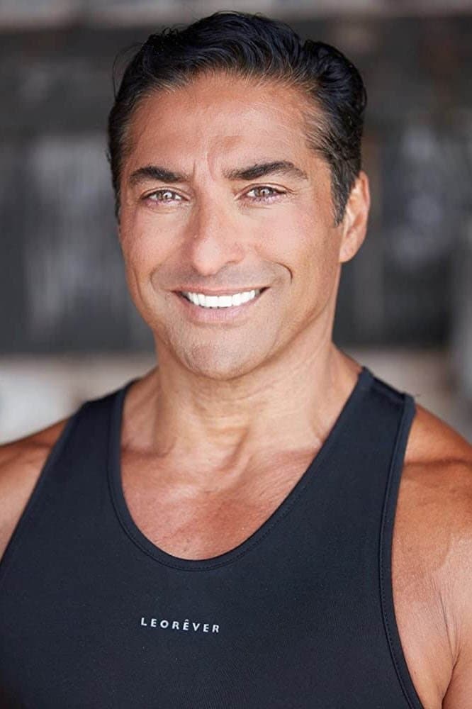 Jay Tavare Profile Photo
