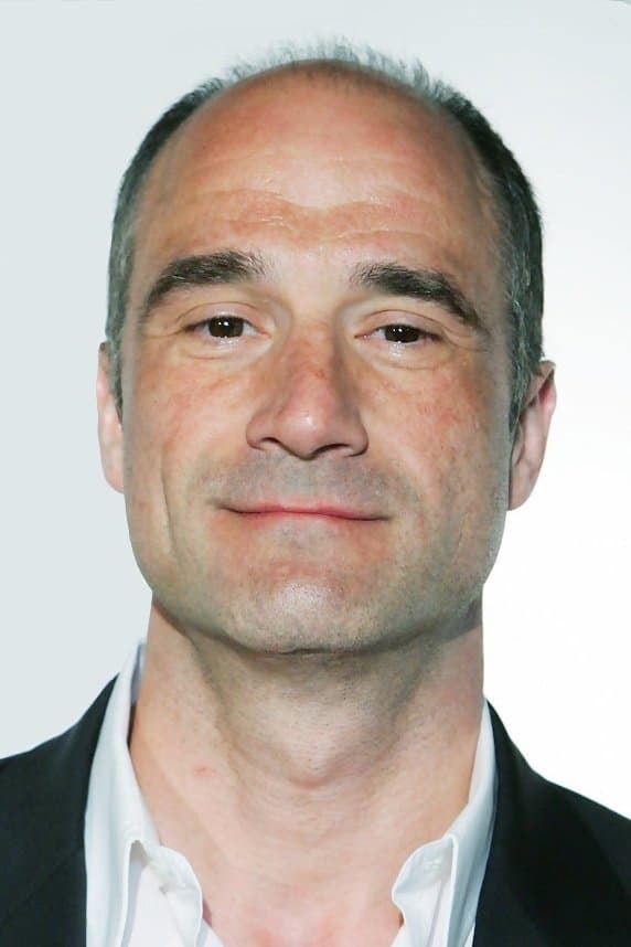 Elias Koteas Profile Photo