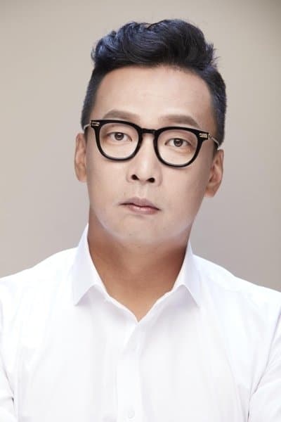 Park Joon-hyung Profile Photo