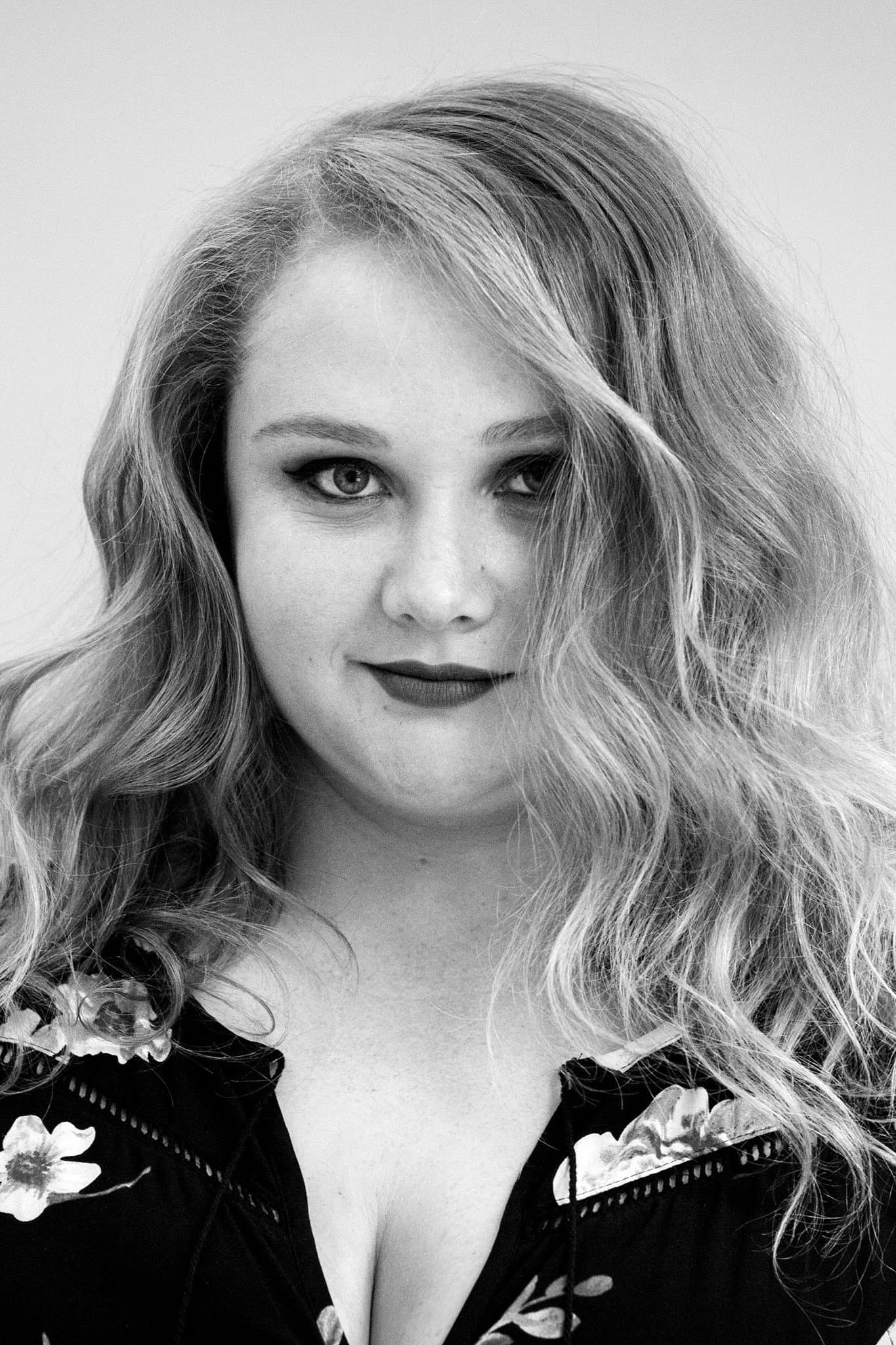 Danielle Macdonald Profile Photo