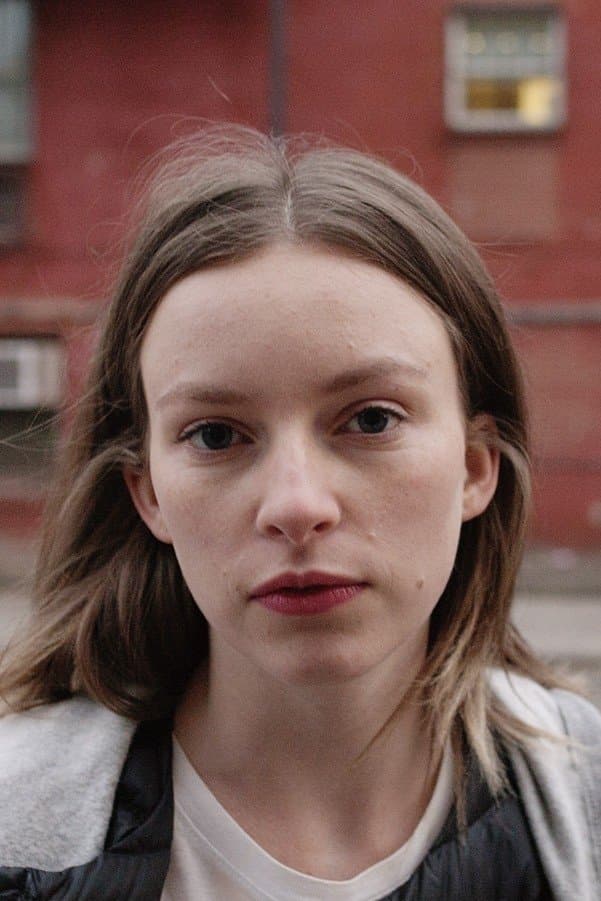 Deragh Campbell Profile Photo