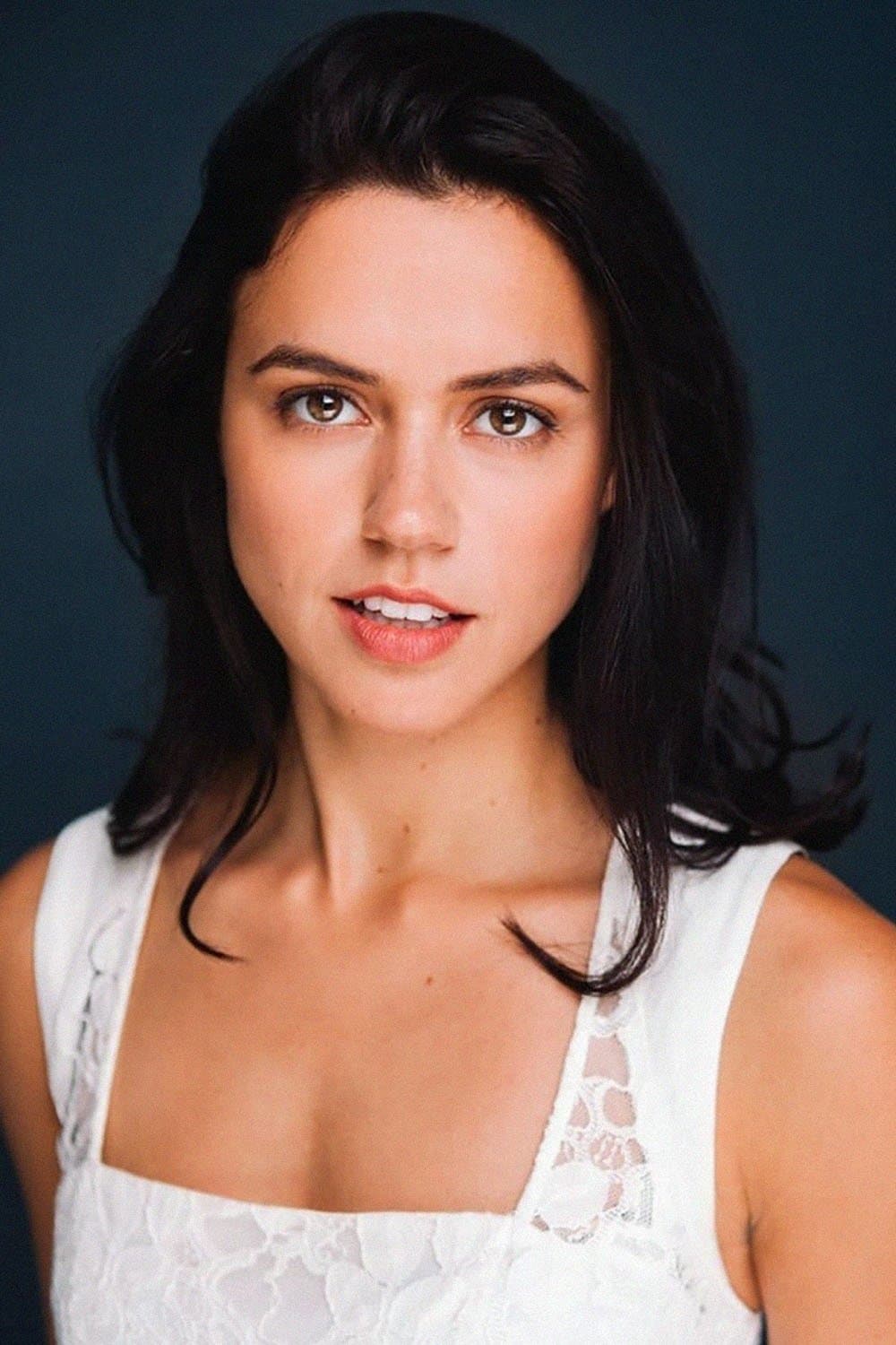 Nina Kiri Profile Photo