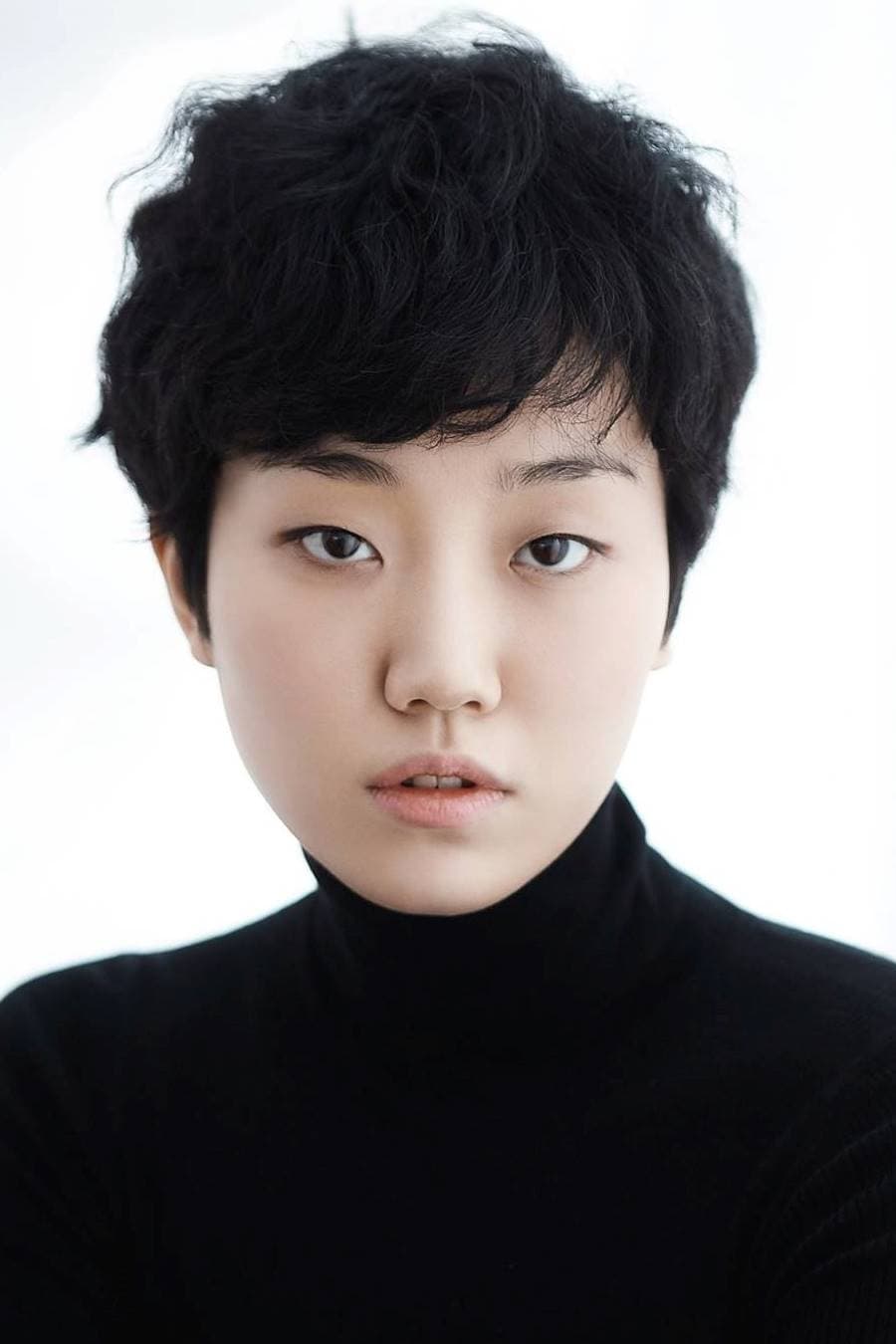 Lee Joo-young Profile Photo