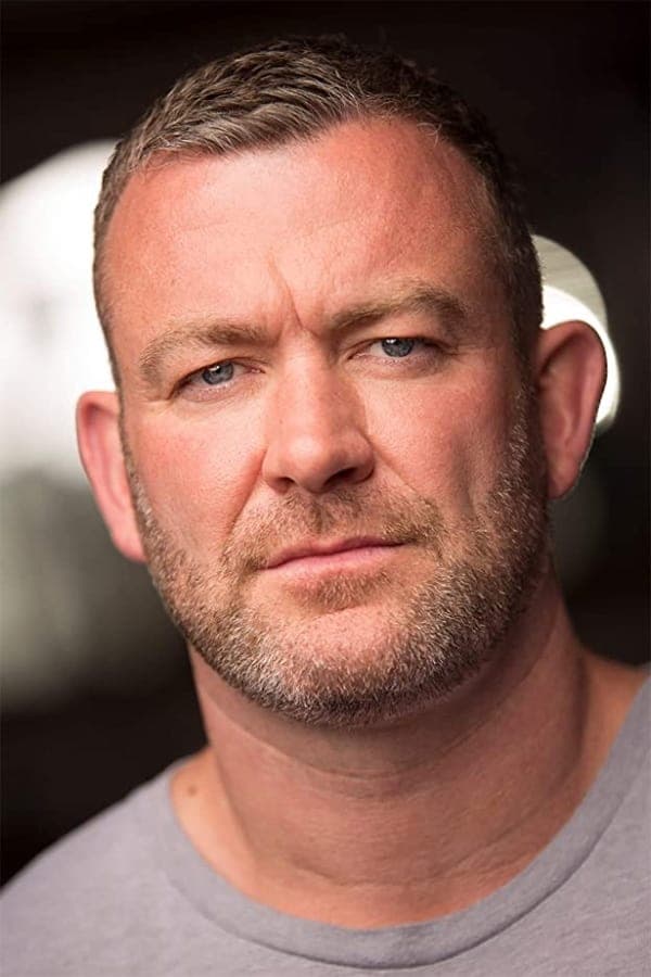 Lee Charles Profile Photo