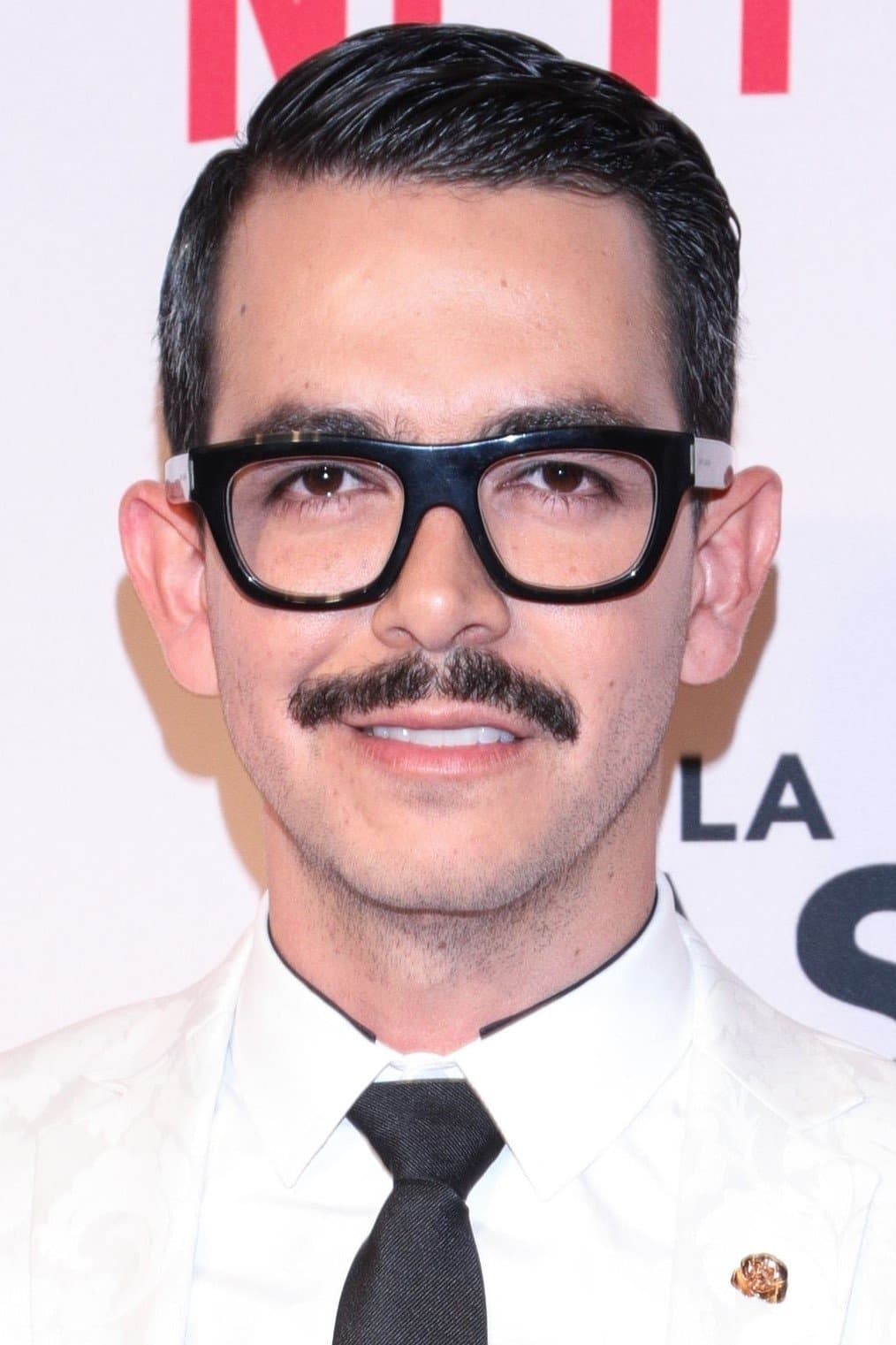 Manolo Caro Profile Photo