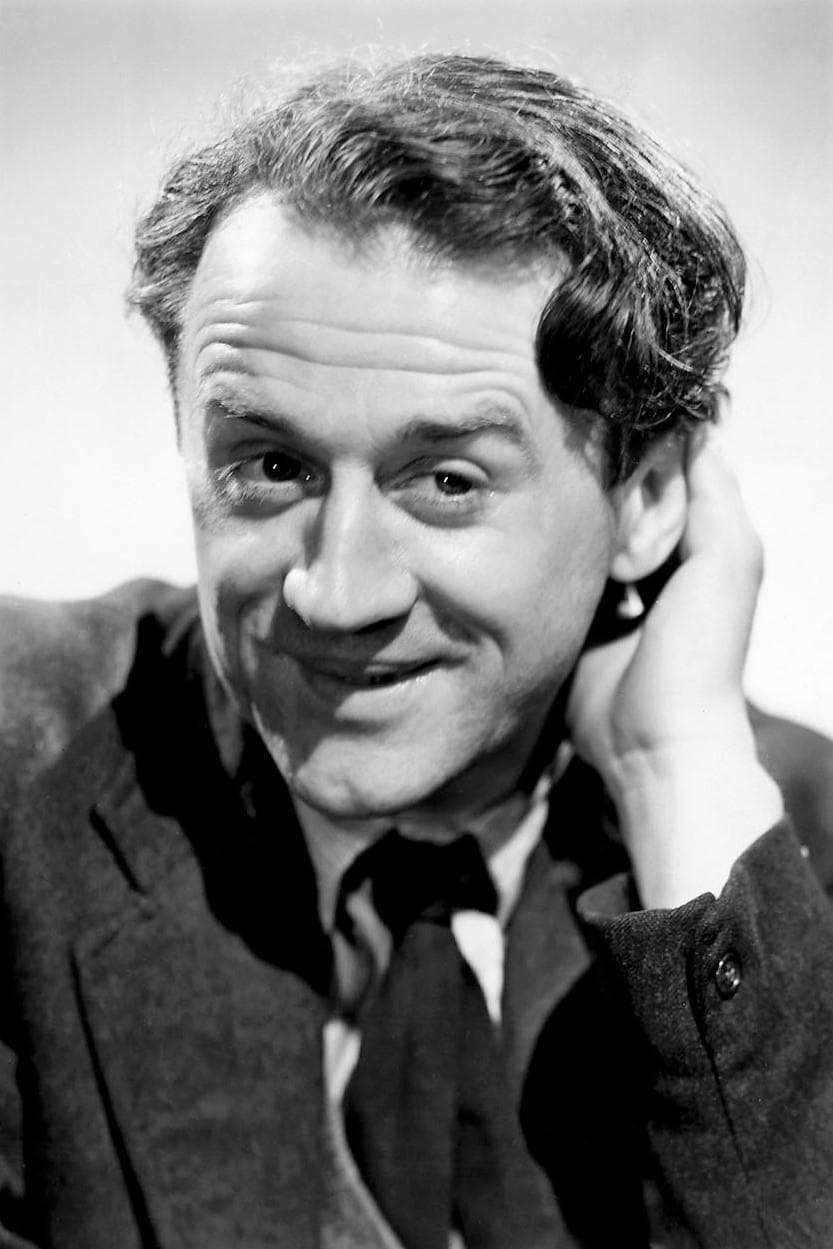 Cyril Cusack Profile Photo