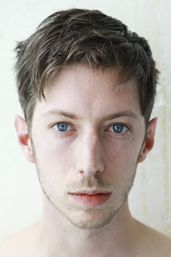 Max Mauff Profile Photo