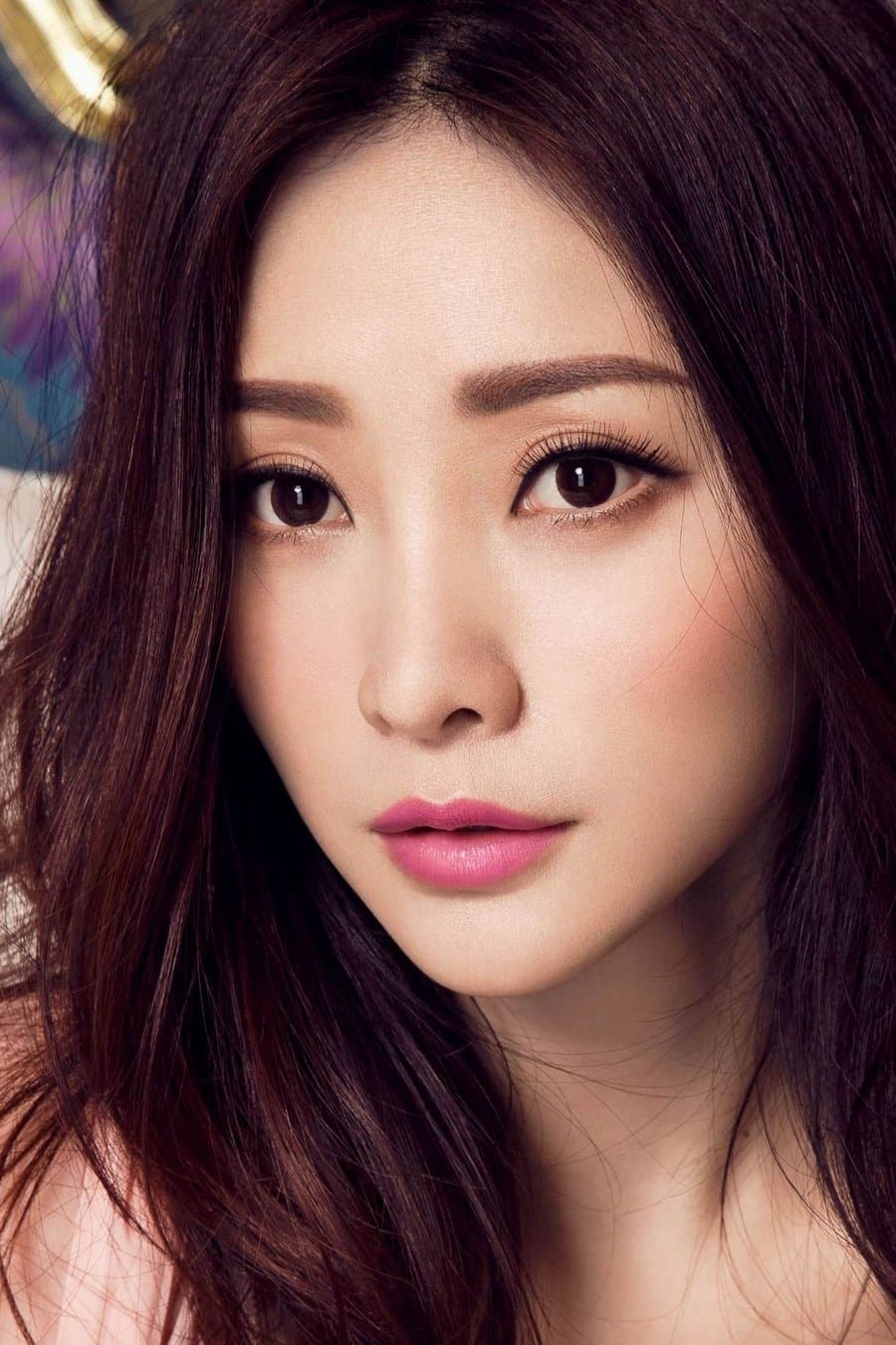 Liu Yan Profile Photo