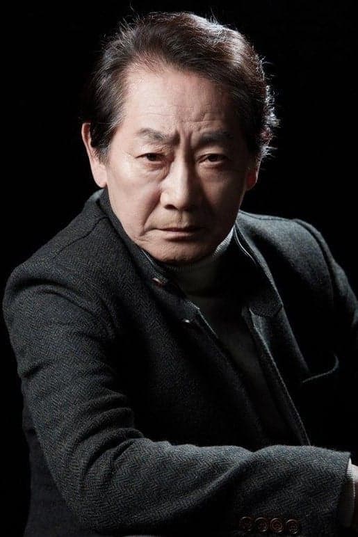 Jeon Moo-song Profile Photo