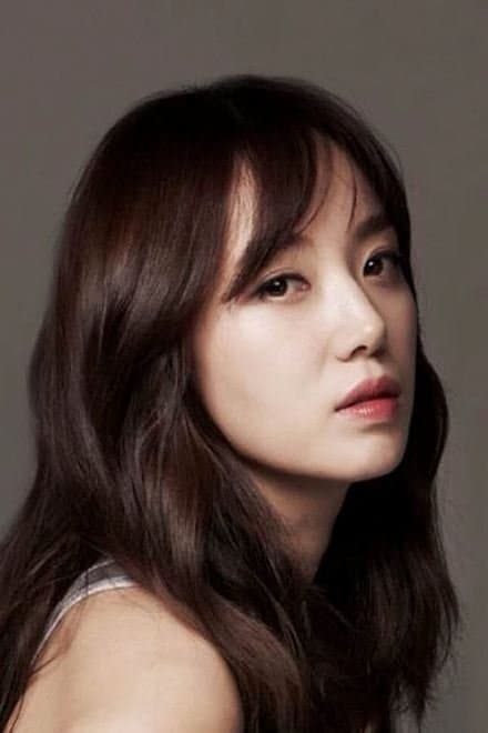 Kim Min-kyung Profile Photo