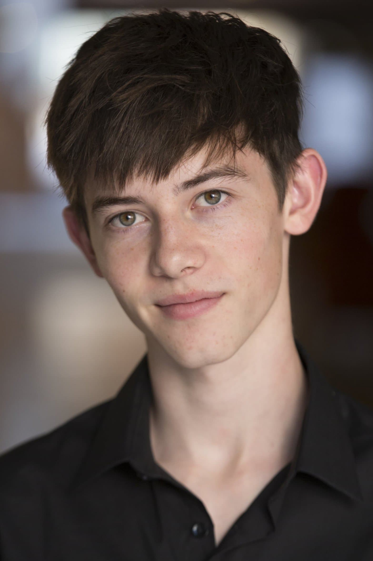 Griffin Gluck Profile Photo
