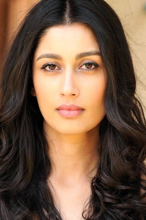 Karishma Ahluwalia Profile Photo