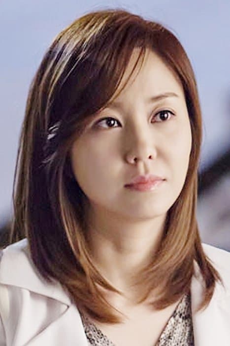 Jo Mi-ryung Profile Photo