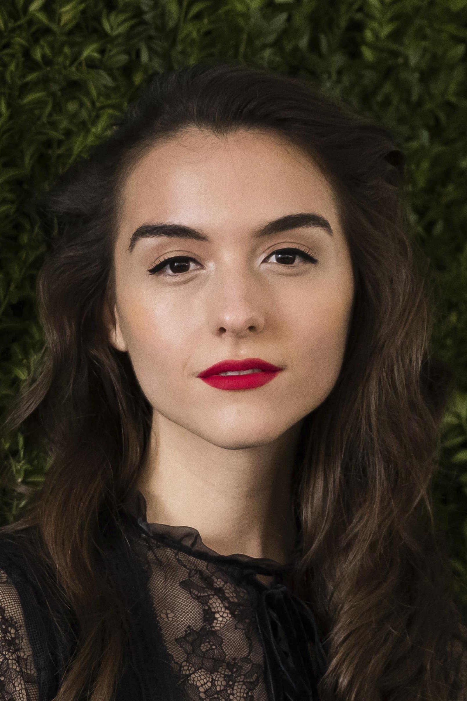 Quinn Shephard Profile Photo