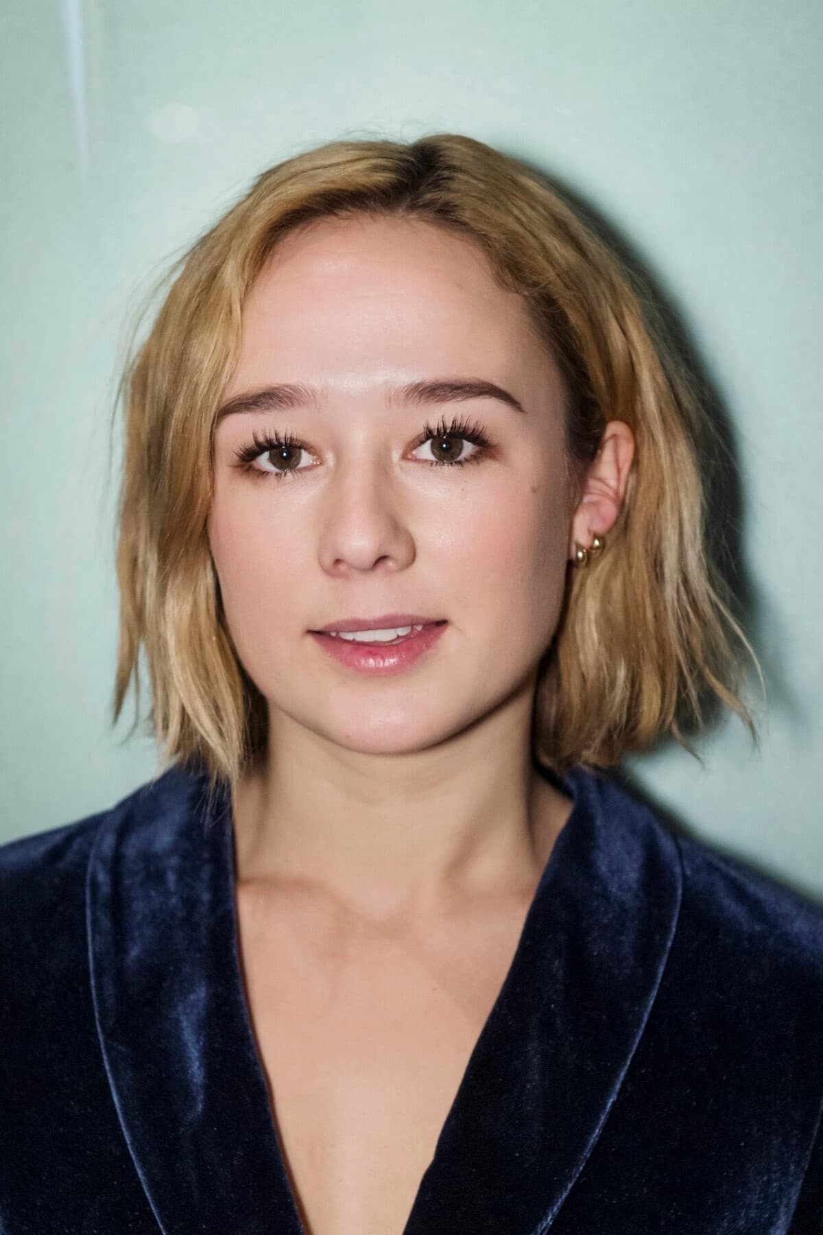 Alba August Profile Photo