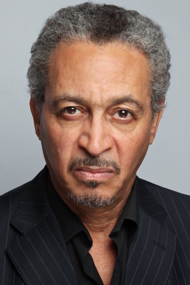 Geoffrey Burton Profile Photo