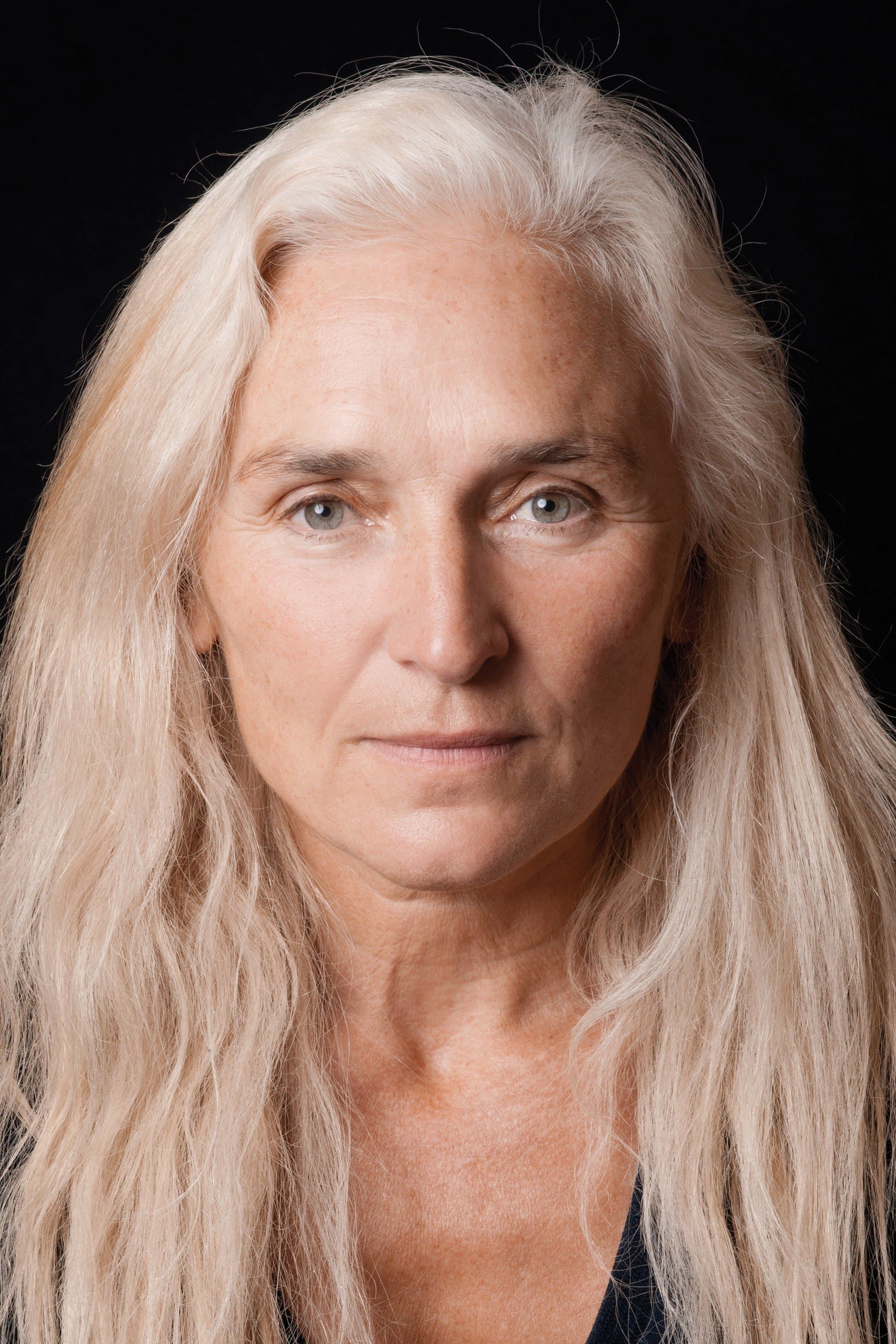 Olwen Fouéré Profile Photo
