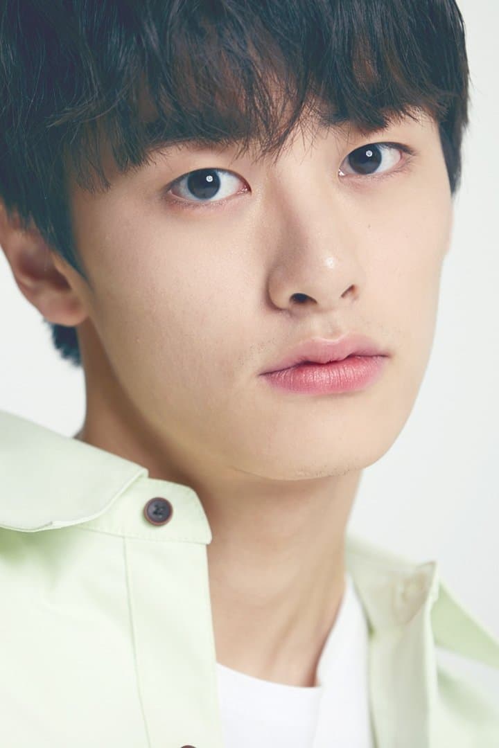 Lee Won-jeong Profile Photo