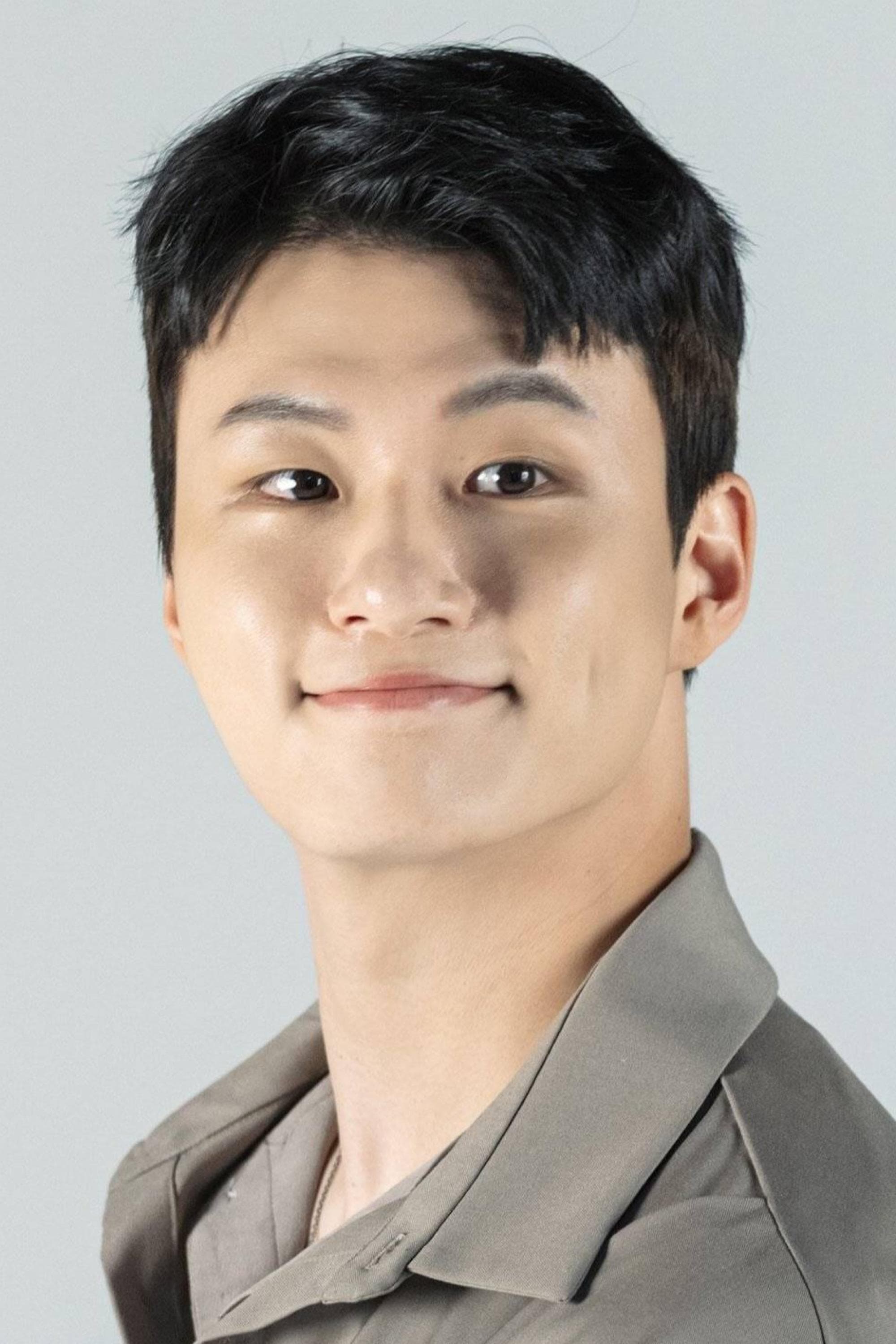 Shin Seung-ho Profile Photo