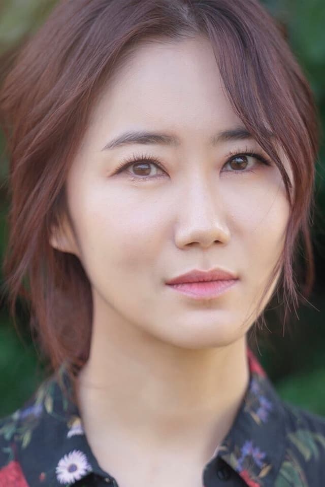 Jung Yeon Profile Photo