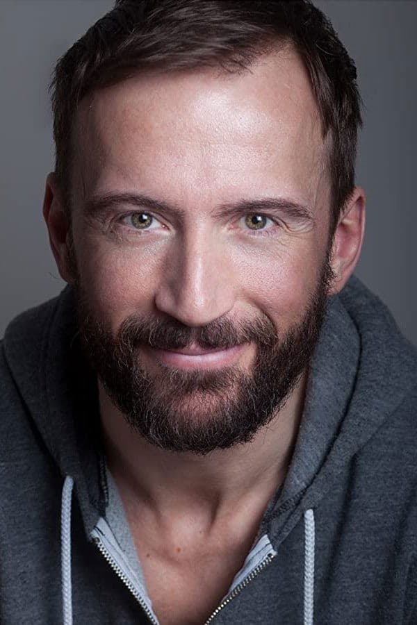 Anthony Howell Profile Photo