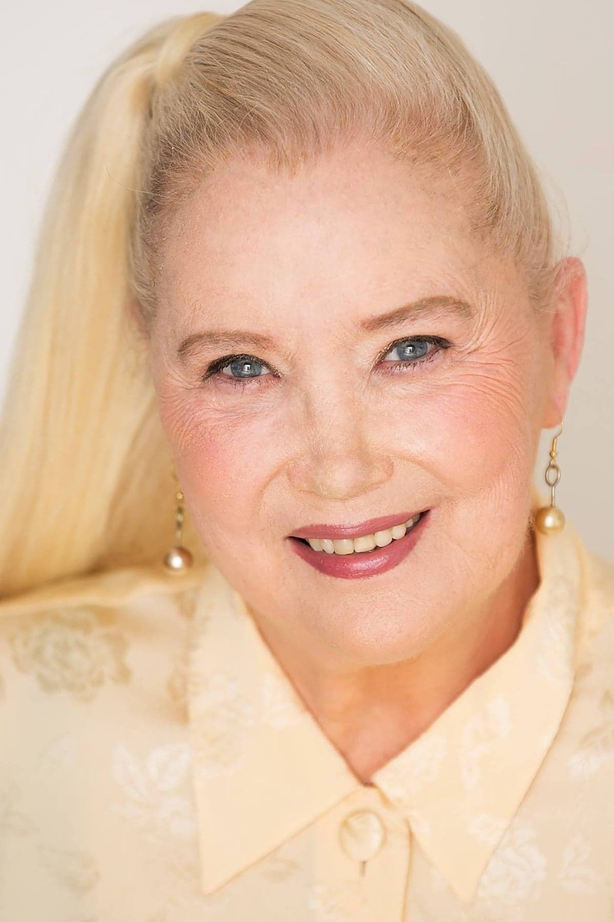 Sally Kirkland Profile Photo
