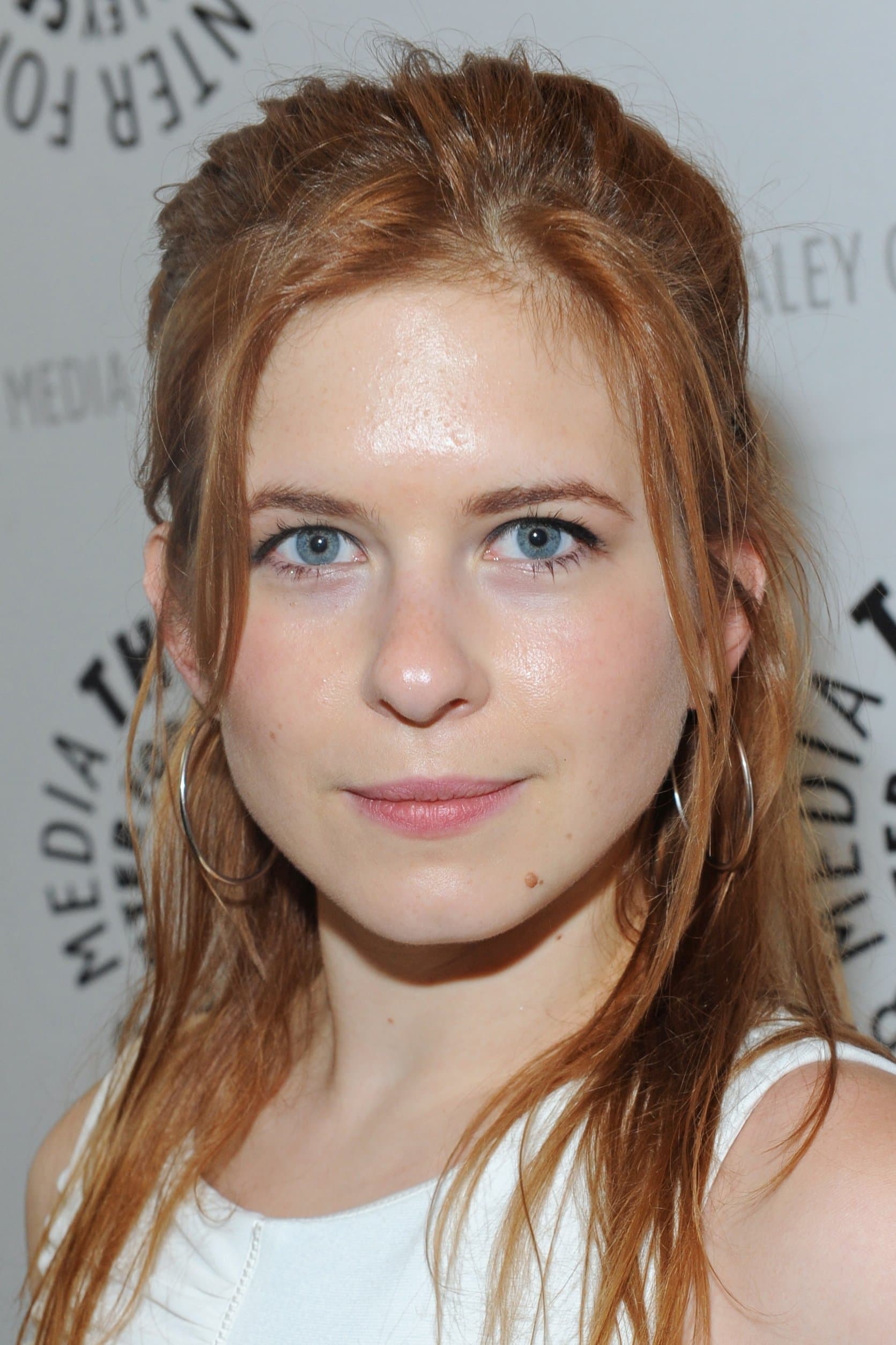 Magda Apanowicz Profile Photo