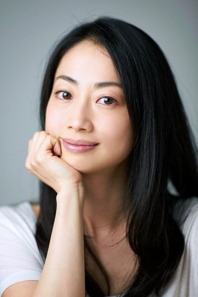 Mika Hijii Profile Photo