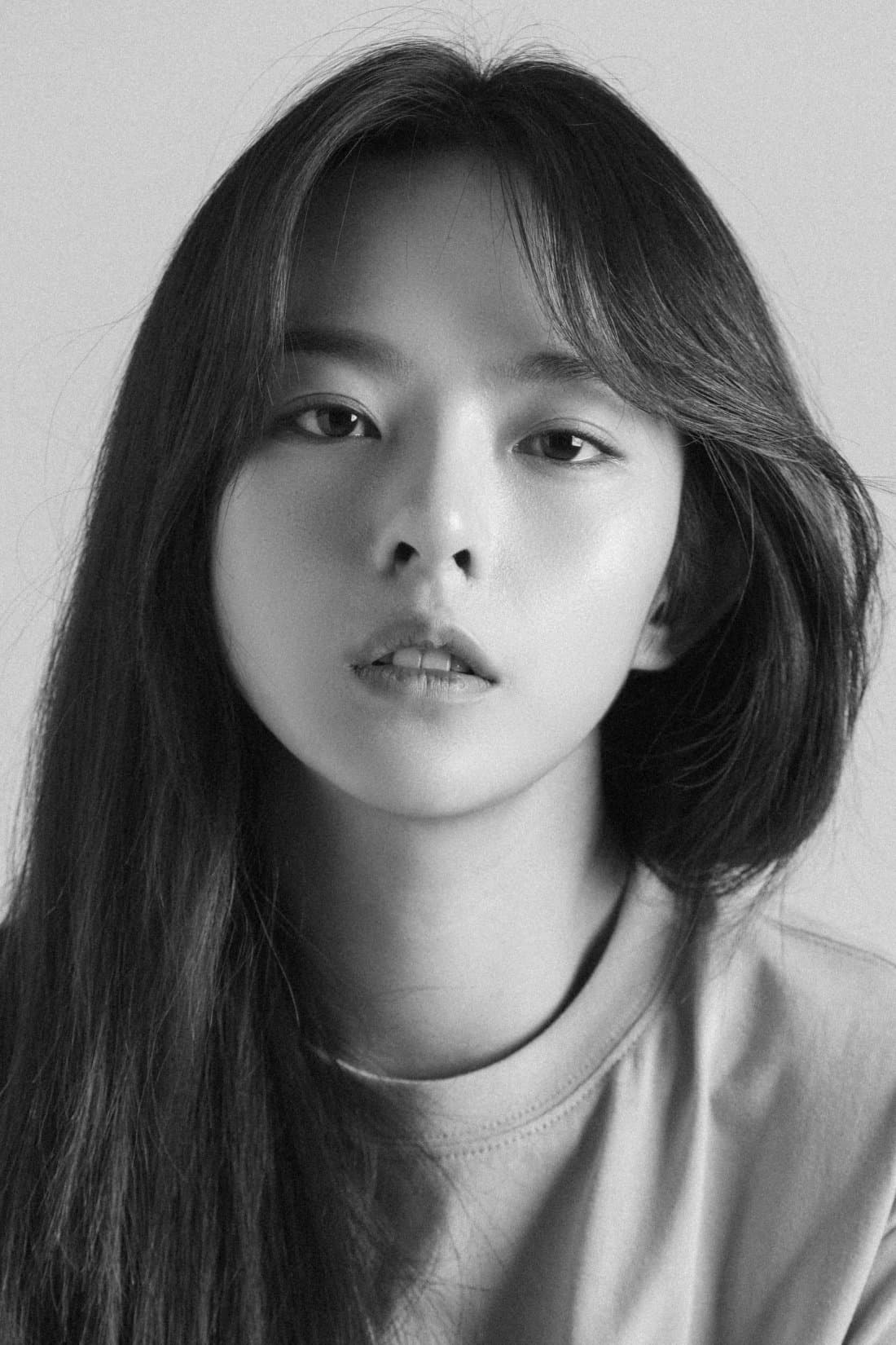 Hur Jung-hee Profile Photo