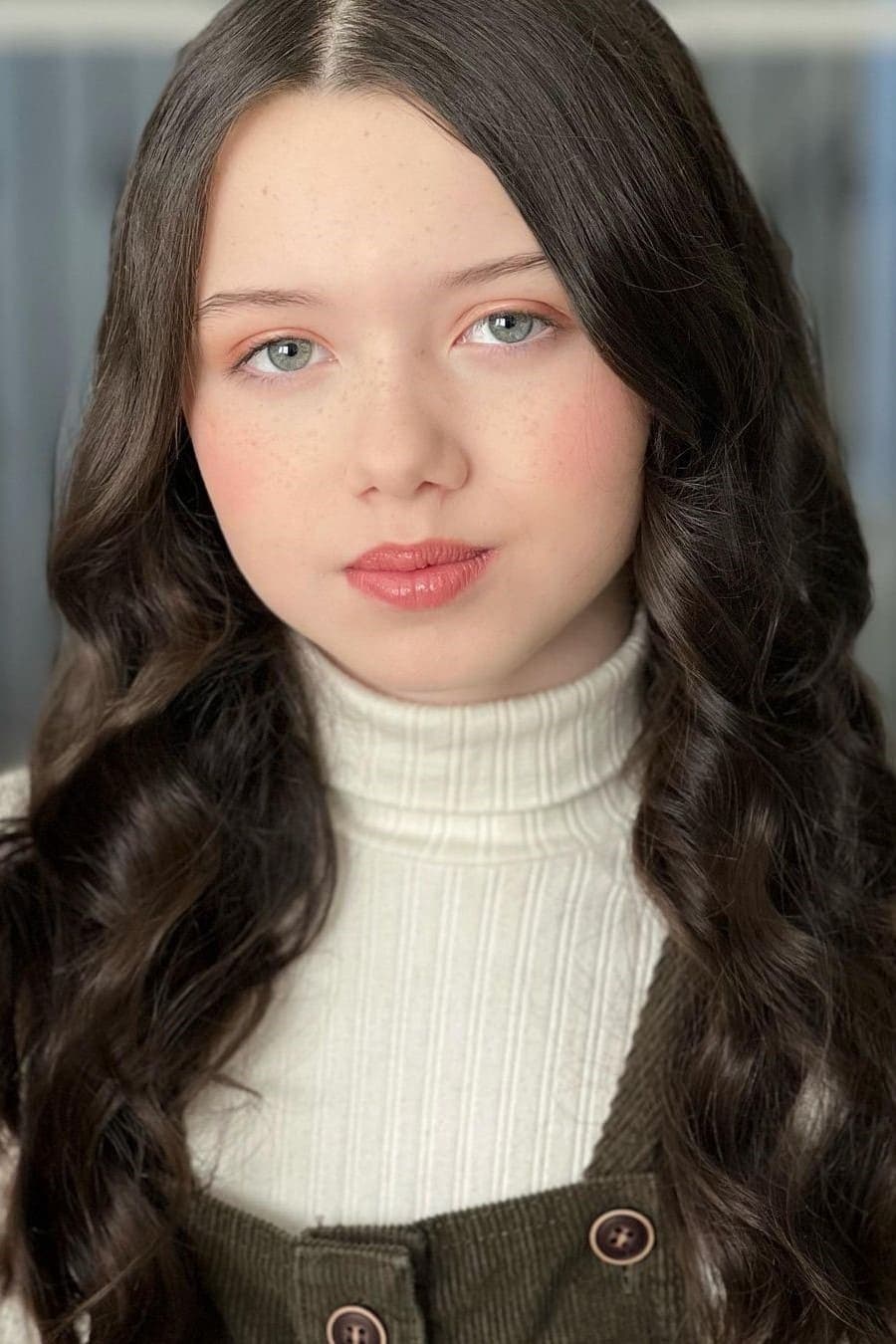 Violet McGraw Profile Photo