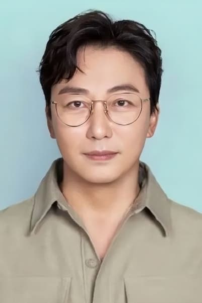 Tak Jae-hoon Profile Photo