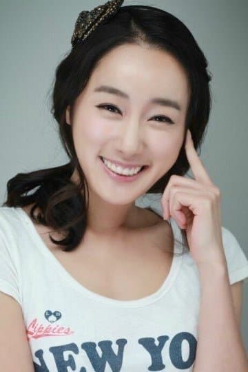 Kim Yoon-ji Profile Photo