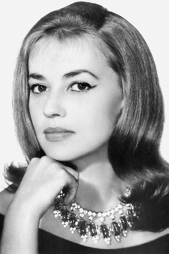 Jeanne Moreau Profile Photo