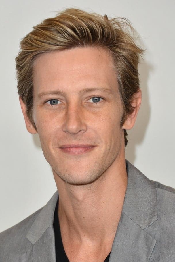 Gabriel Mann Profile Photo