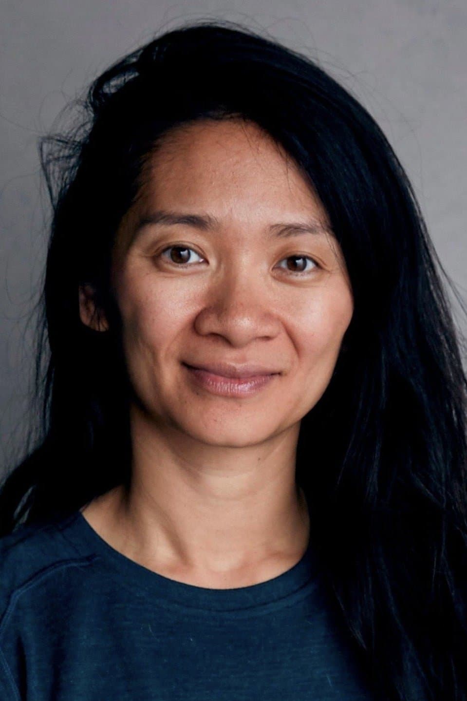 Chloé Zhao Profile Photo