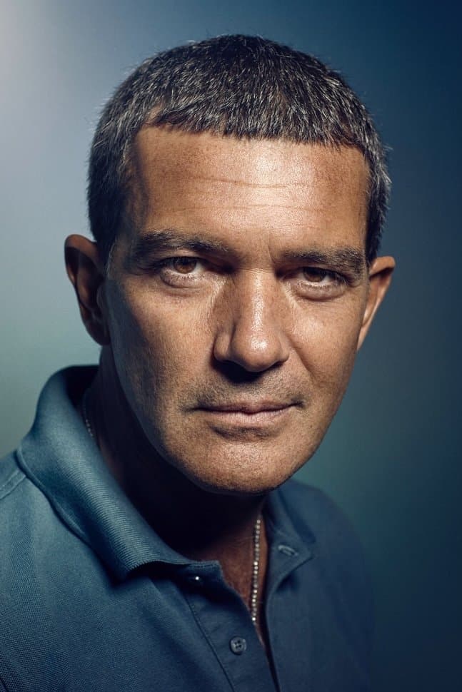Antonio Banderas Profile Photo