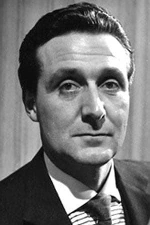 Patrick Macnee Profile Photo