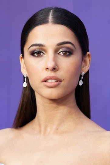 Naomi Scott Profile Photo