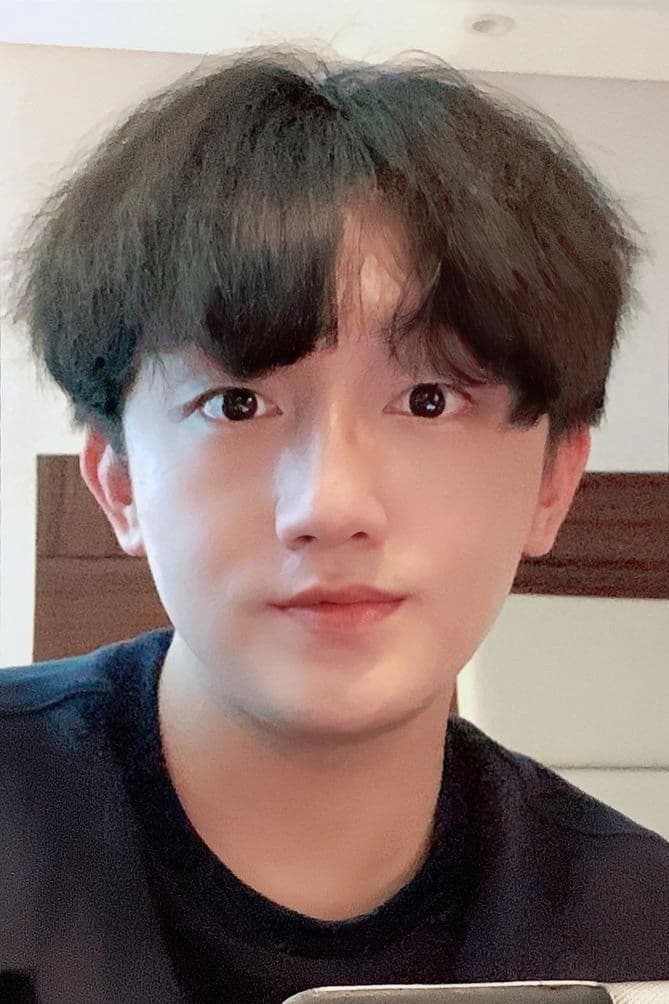Kim Woo-sub Profile Photo