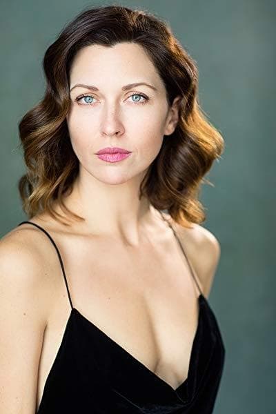 Margo Stilley Profile Photo