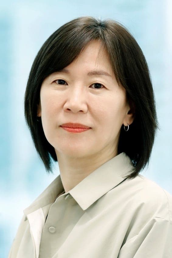 Kwak Sin-ae Profile Photo