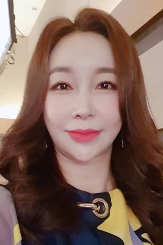 Kim Ji-Hyeon Profile Photo
