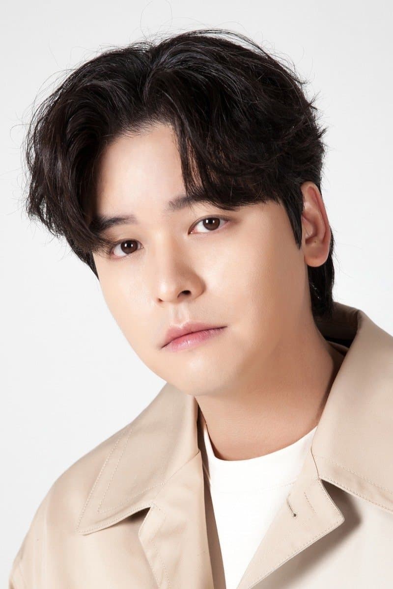 Lee Jang-woo Profile Photo