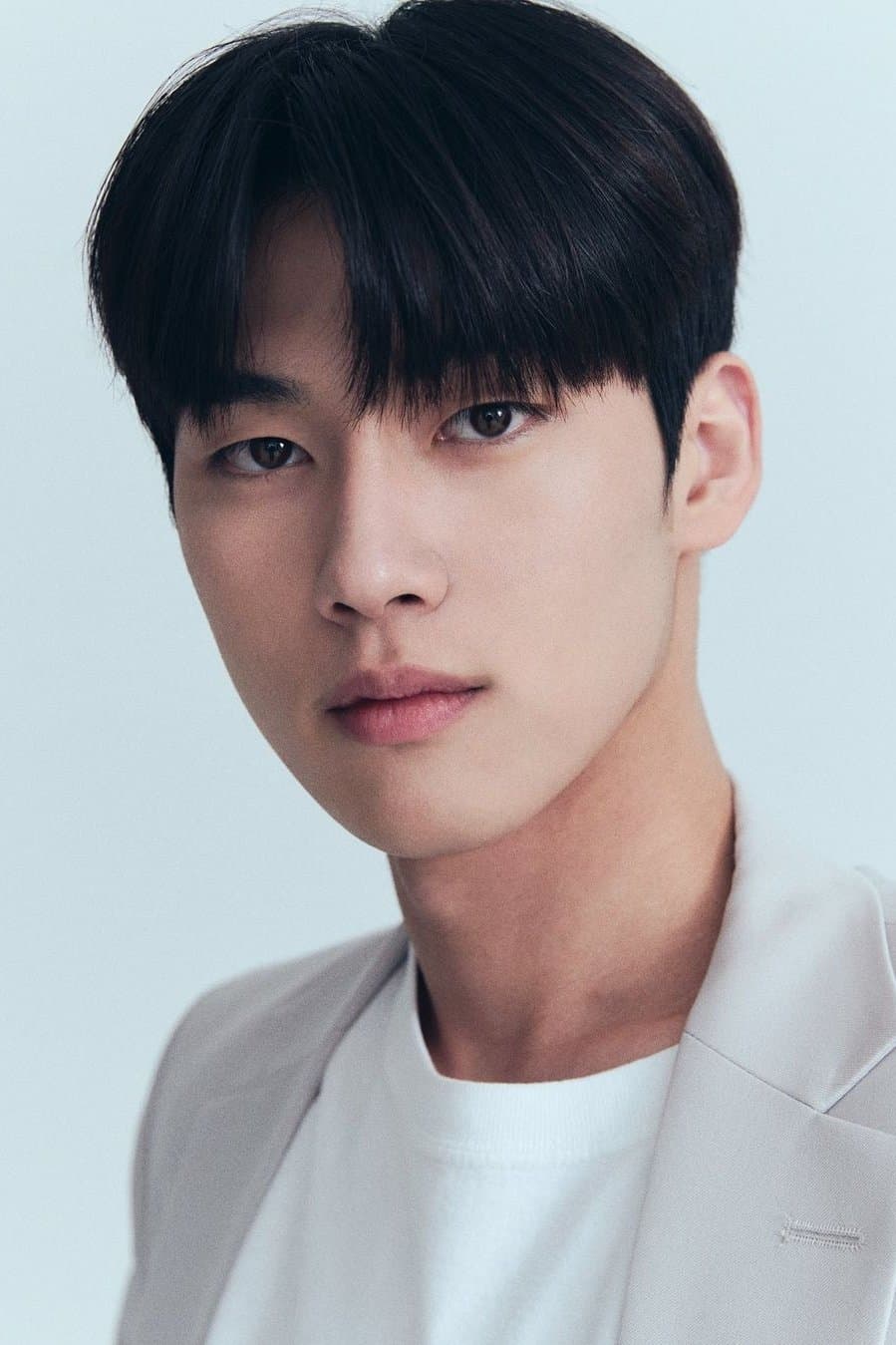 Hong Min-gi Profile Photo