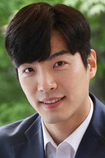 Jung Young-hoon Profile Photo