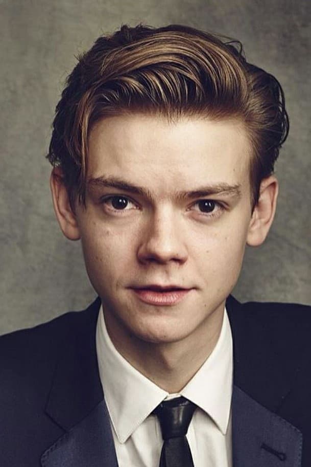 Thomas Brodie-Sangster Profile Photo