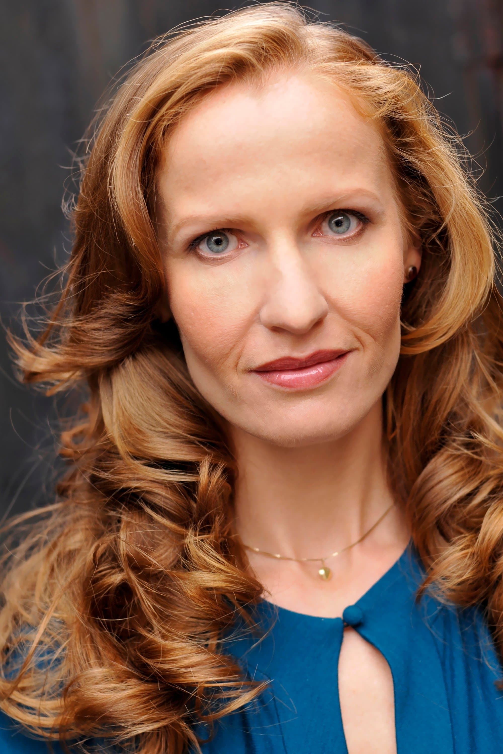 Anna Gutto Profile Photo