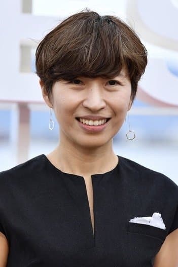 Chung Seo-kyung Profile Photo